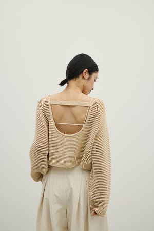 バックオープンメッシュニット