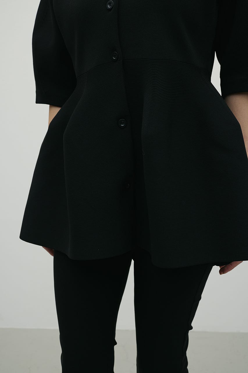 ペプラムフォルムスリーブカーデ BLK FREE