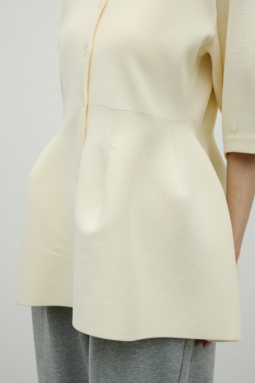 ペプラムフォルムスリーブカーデ IVOY FREE