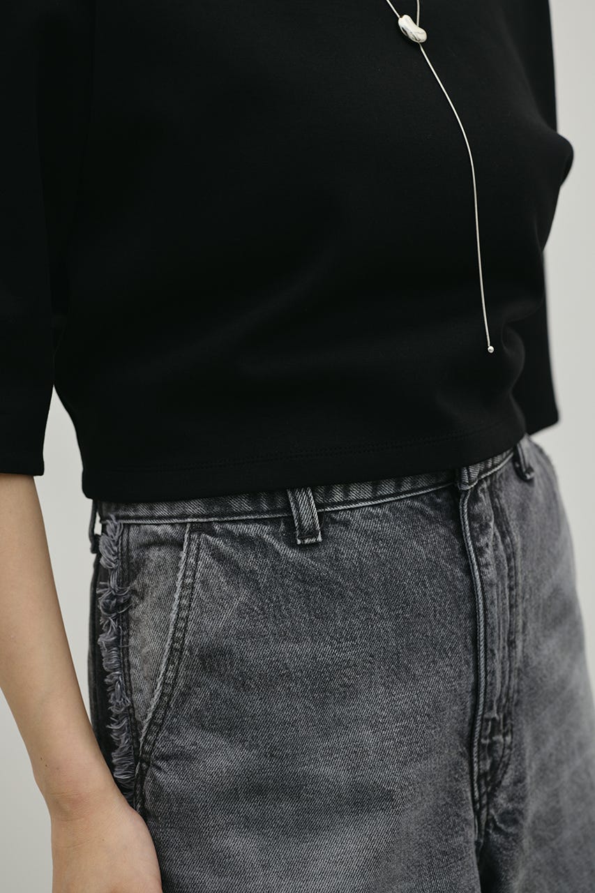 ダンボールカットフォルムトップ BLK FREE