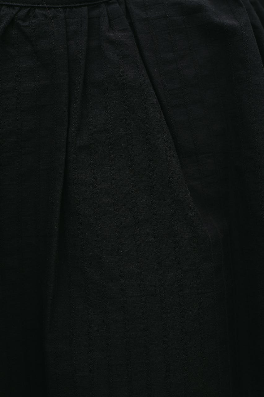 ティアードフリルシャツ BLK FREE