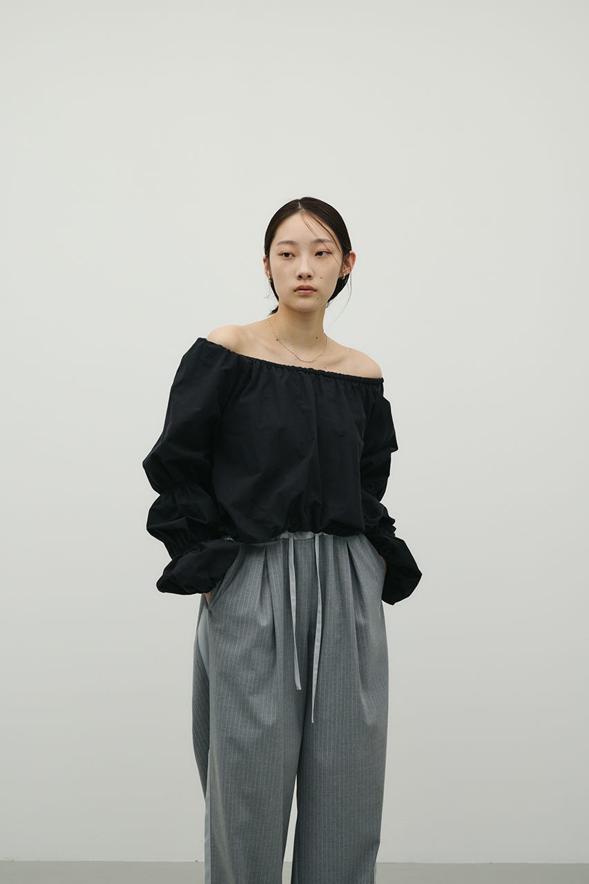 ランタンスリーブオフショルトップ BLK FREE