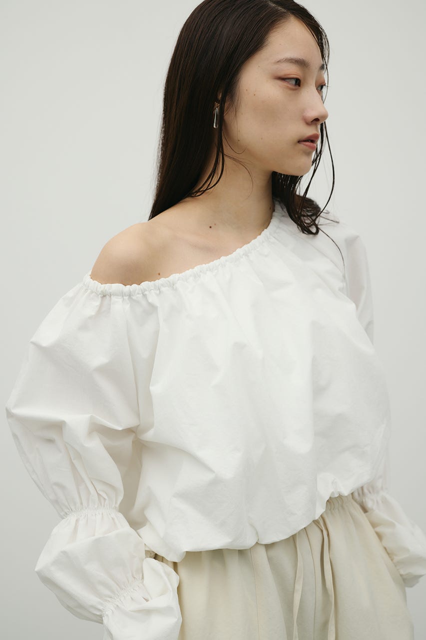 ランタンスリーブオフショルトップ WHT FREE