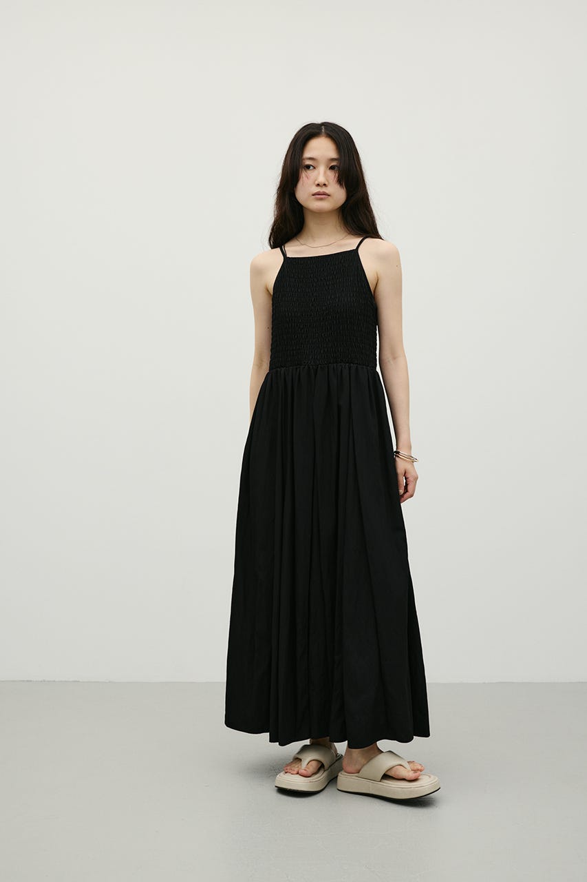 シャーリングギャザーキャミワンピース BLK M