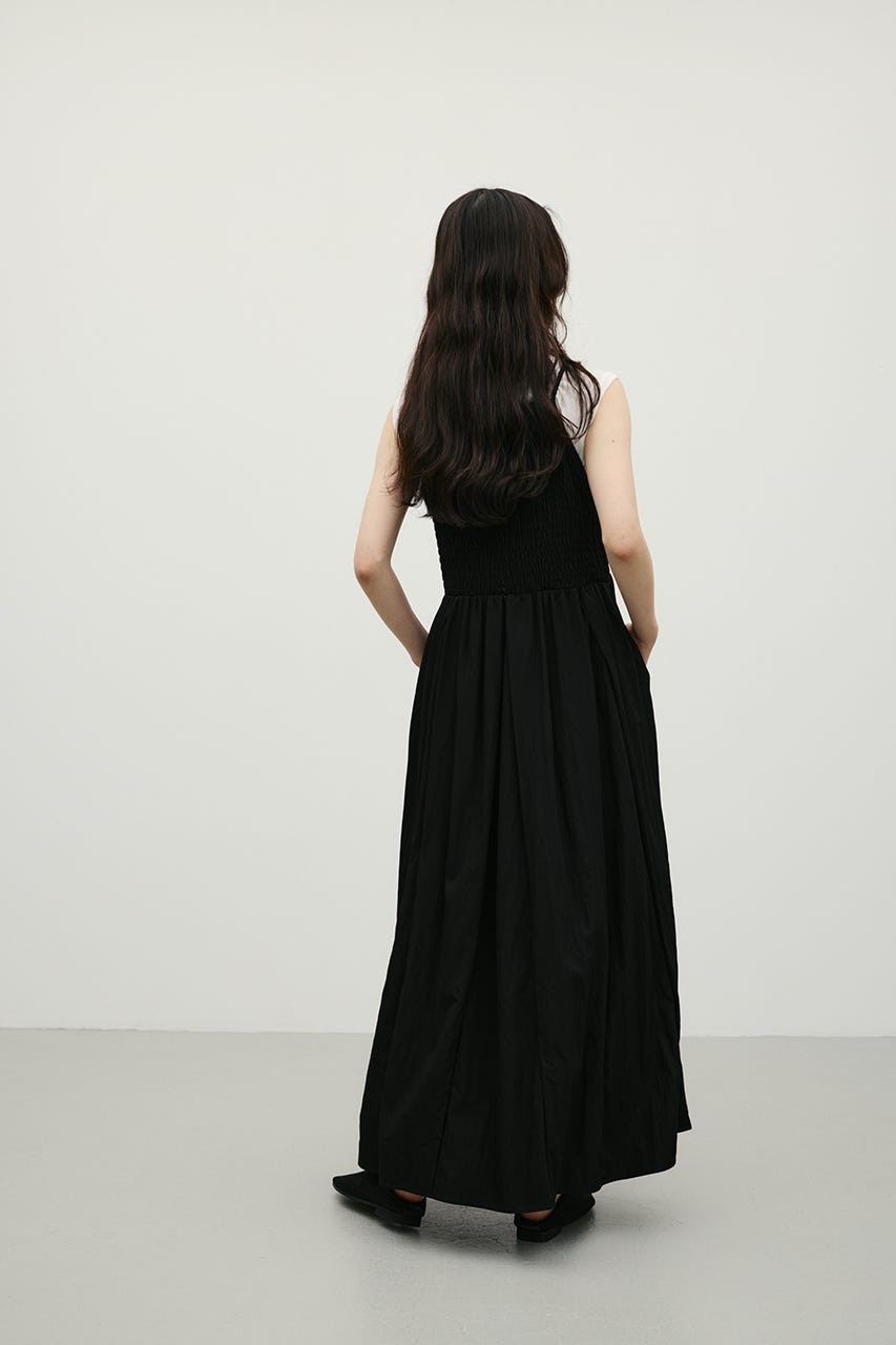 シャーリングギャザーキャミワンピース BLK M