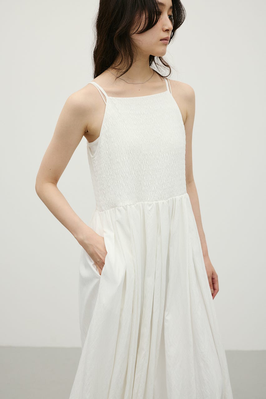 シャーリングギャザーキャミワンピース WHT M