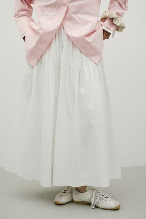 タックプリーツフレアスカート