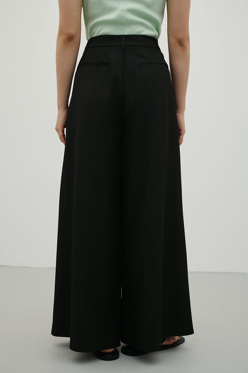 ローウエストタックワイドパンツ BLK S