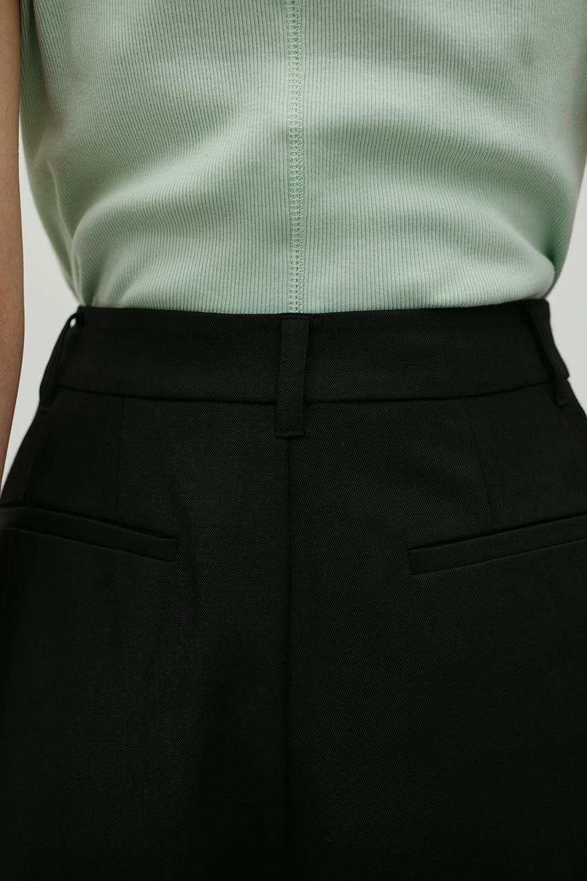 ローウエストタックワイドパンツ BLK S