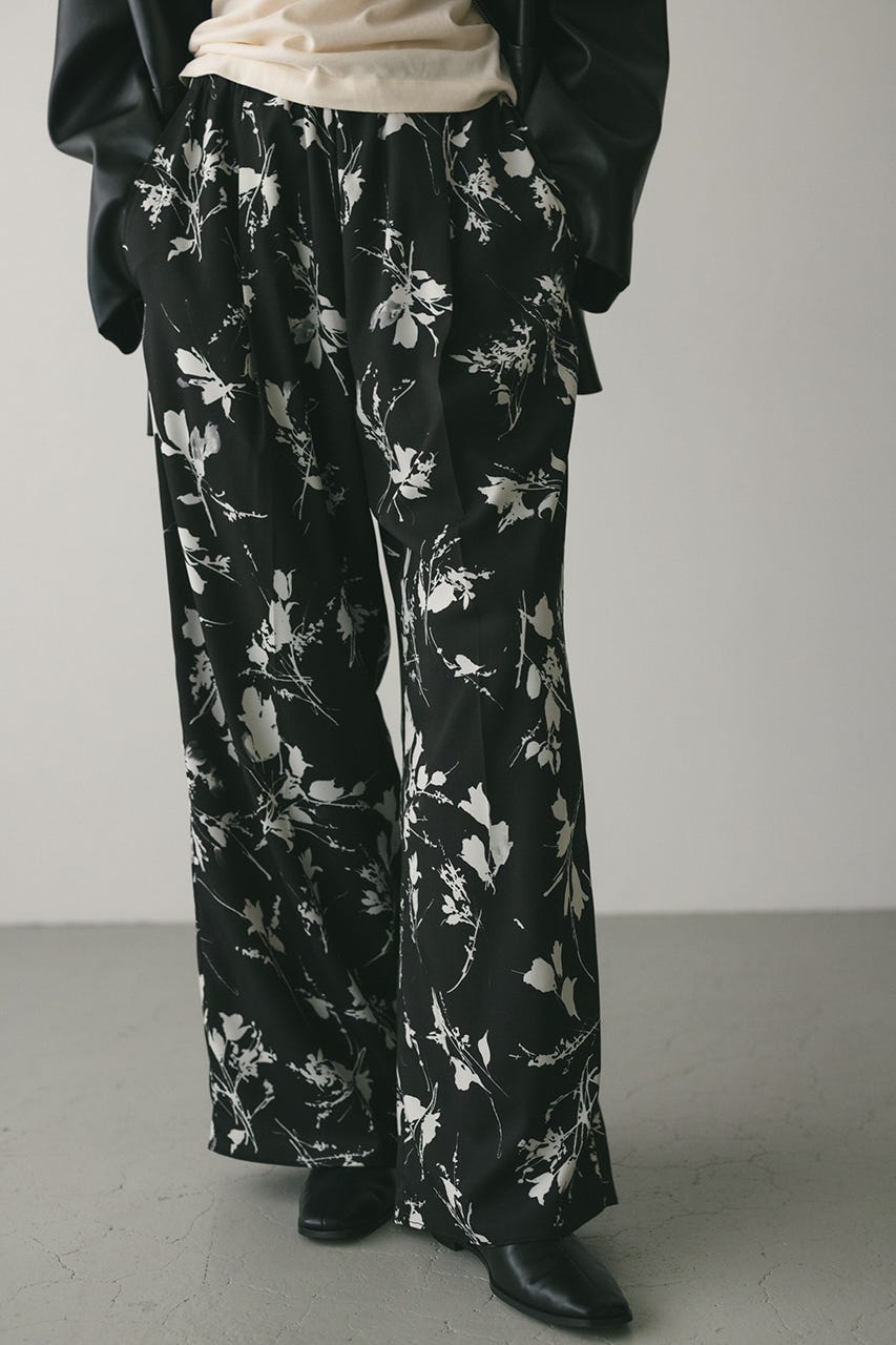 フラワープリントリラックスパンツ BLK S