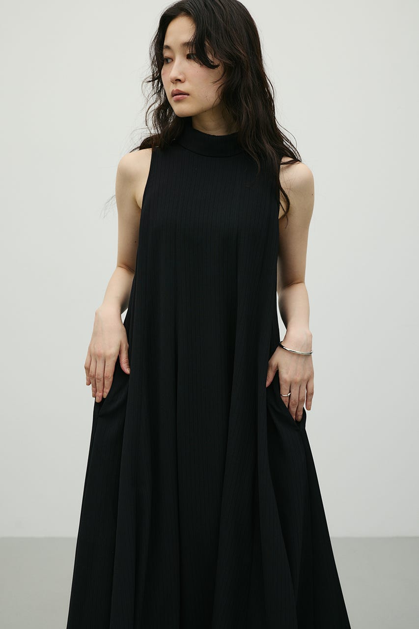 ロールネックアメスリフレアワンピース BLK S