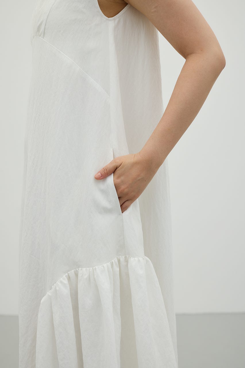 ギャザーパネルリラックスワンピース WHT M