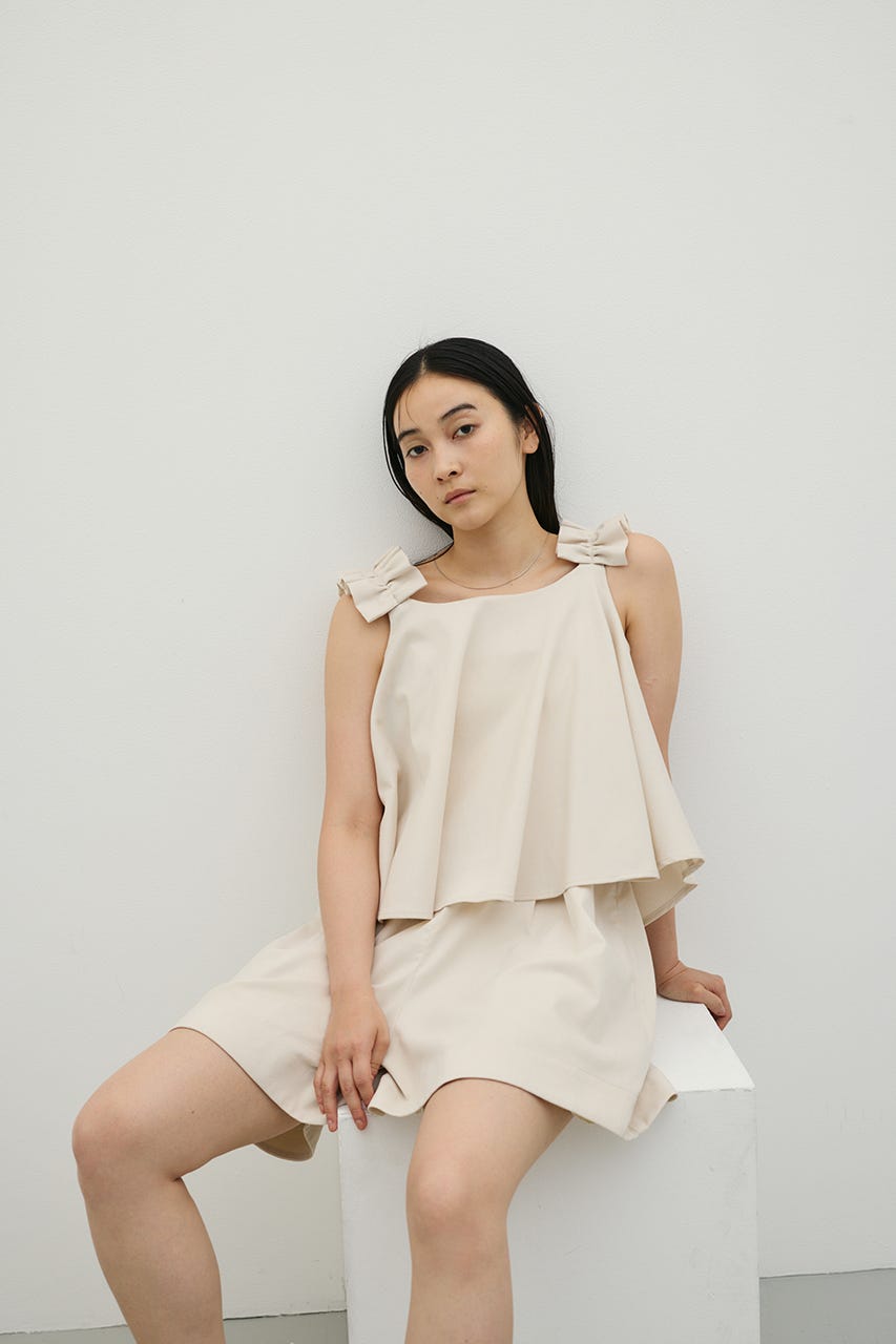 フリルショルダーショートオールインワン IVOY S