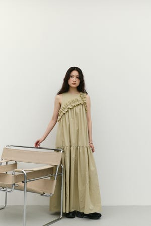 アシンメトリーフリルティアードワンピース