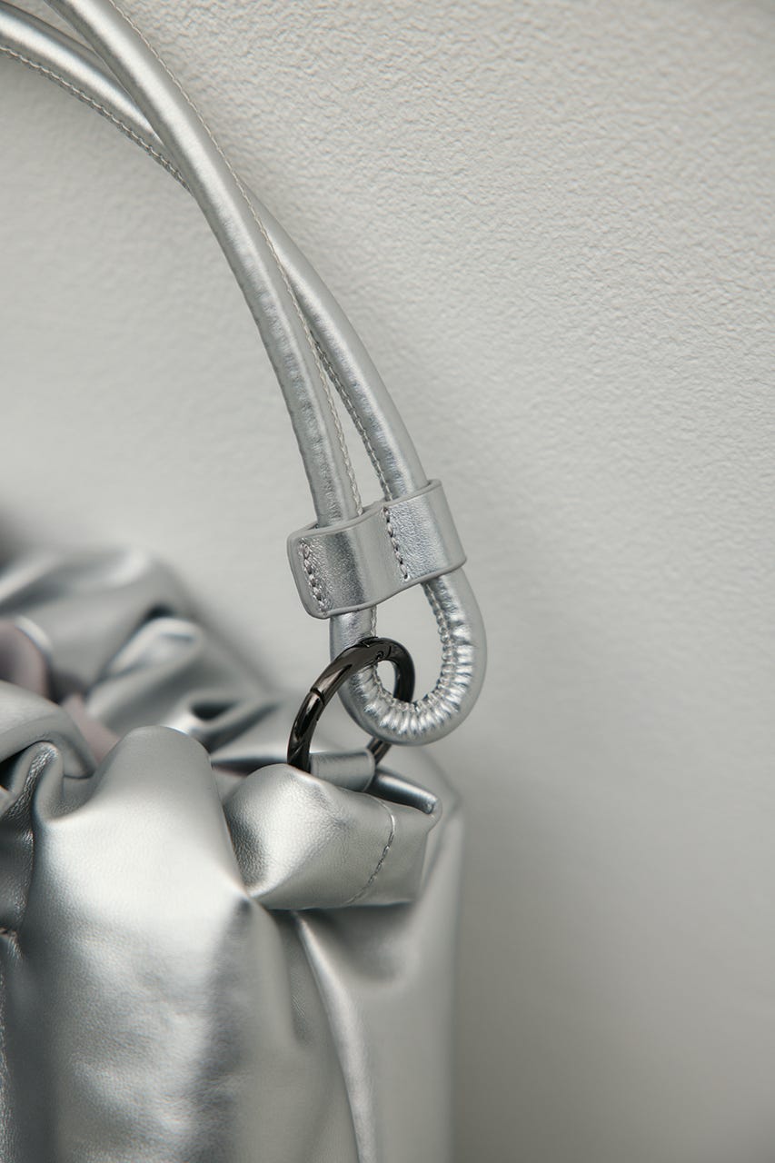 2WAYフラッフィーバッグ SLV FREE