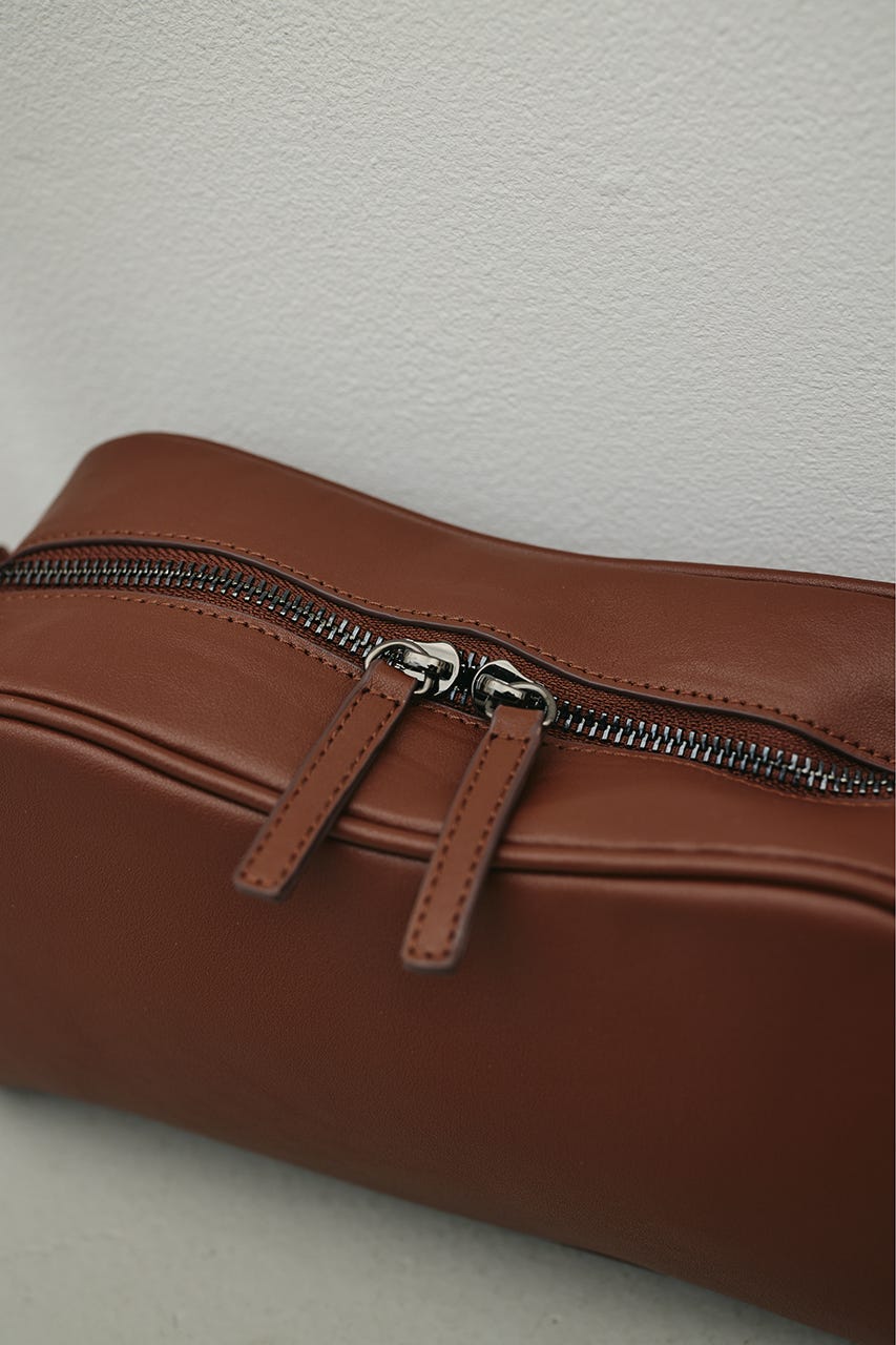 Wストラップカーブバッグ BRN FREE