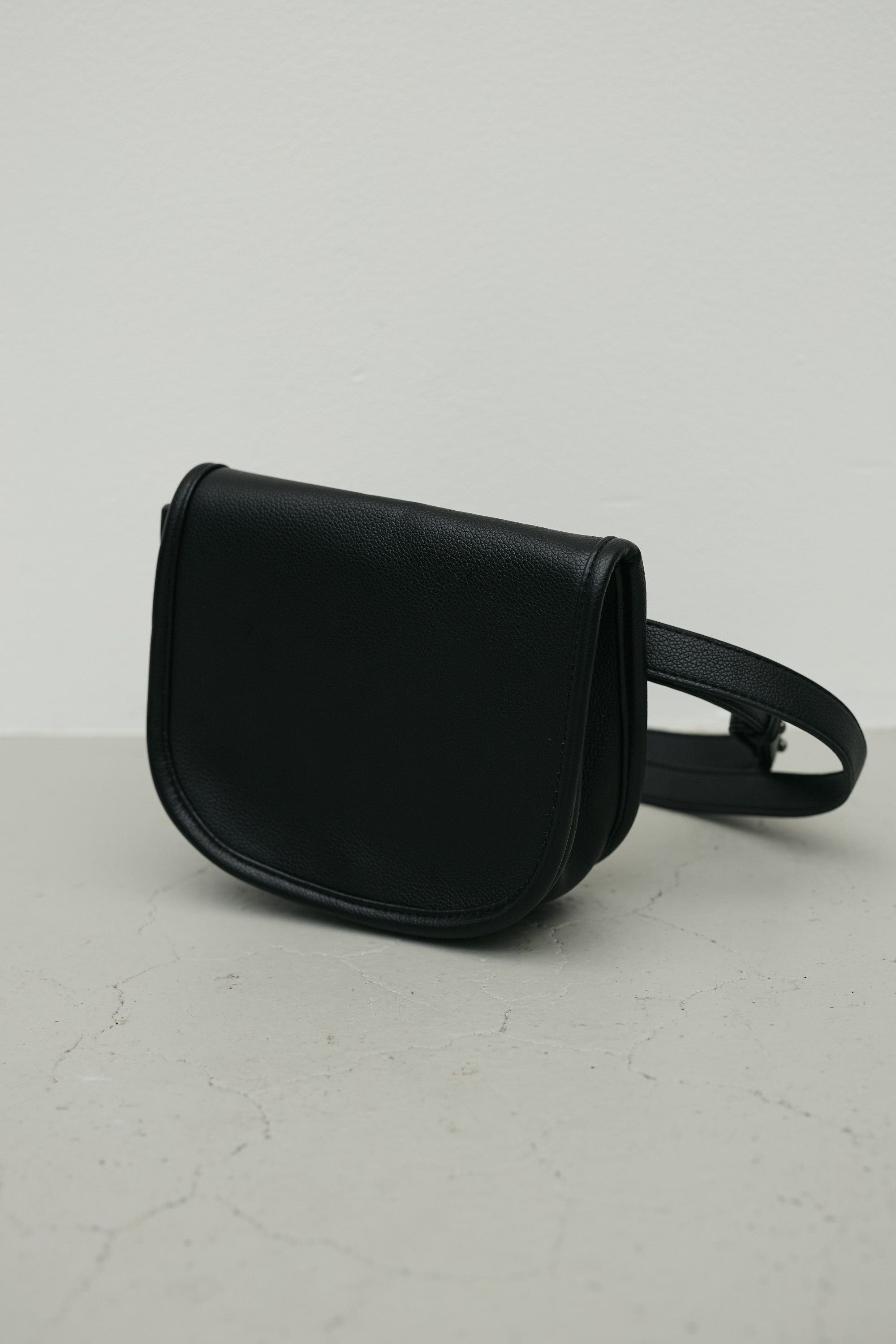 ベルテッドウエストバッグ BLK FREE