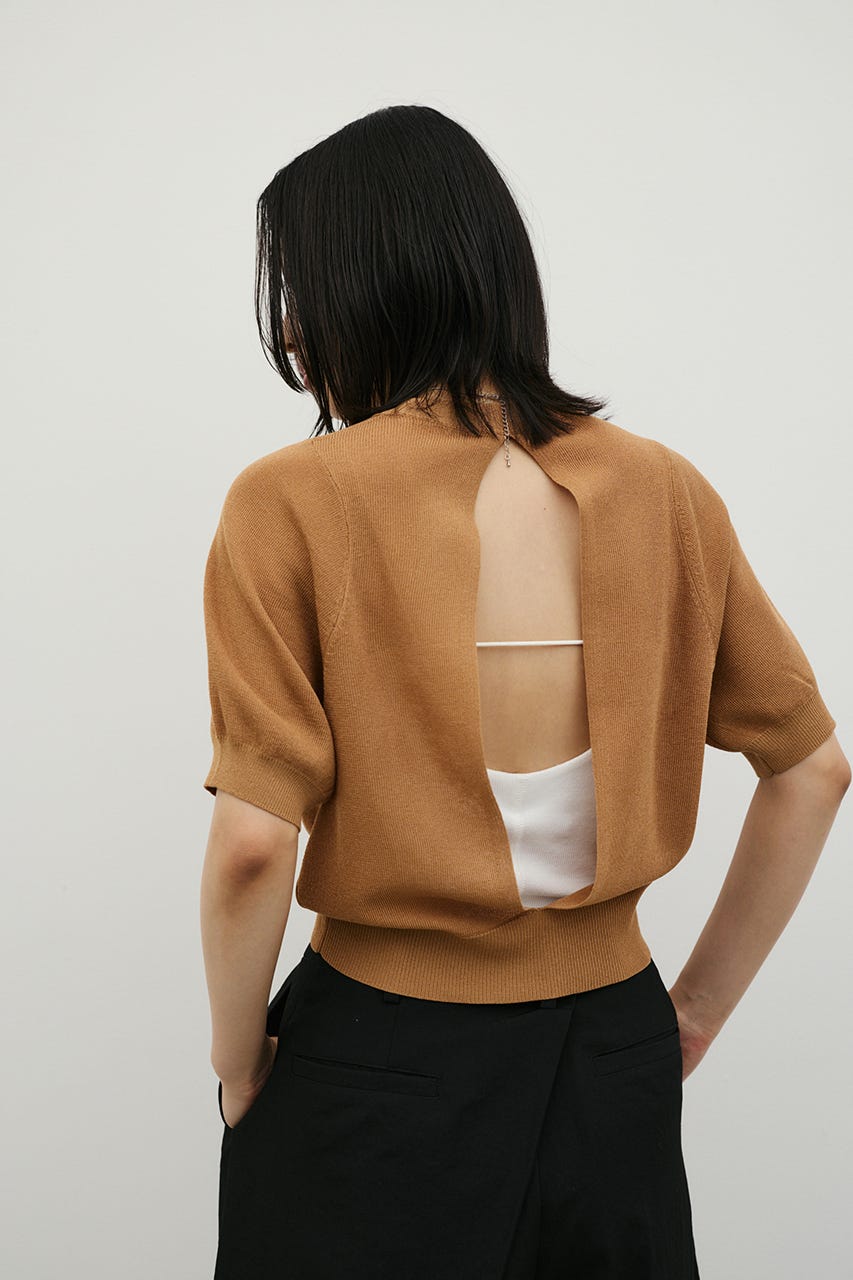 バックオープンニット CAM FREE