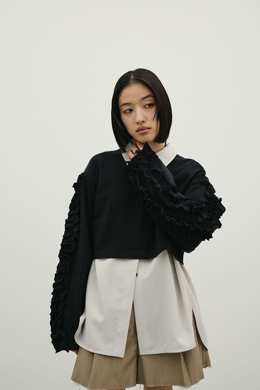 フリルスリーブカットトップ BLK FREE