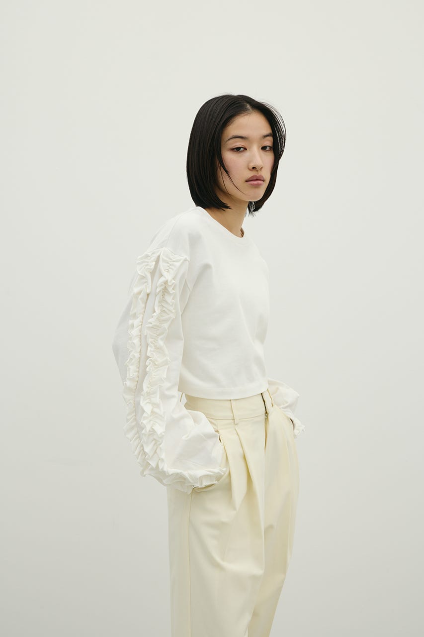 フリルスリーブカットトップ WHT FREE