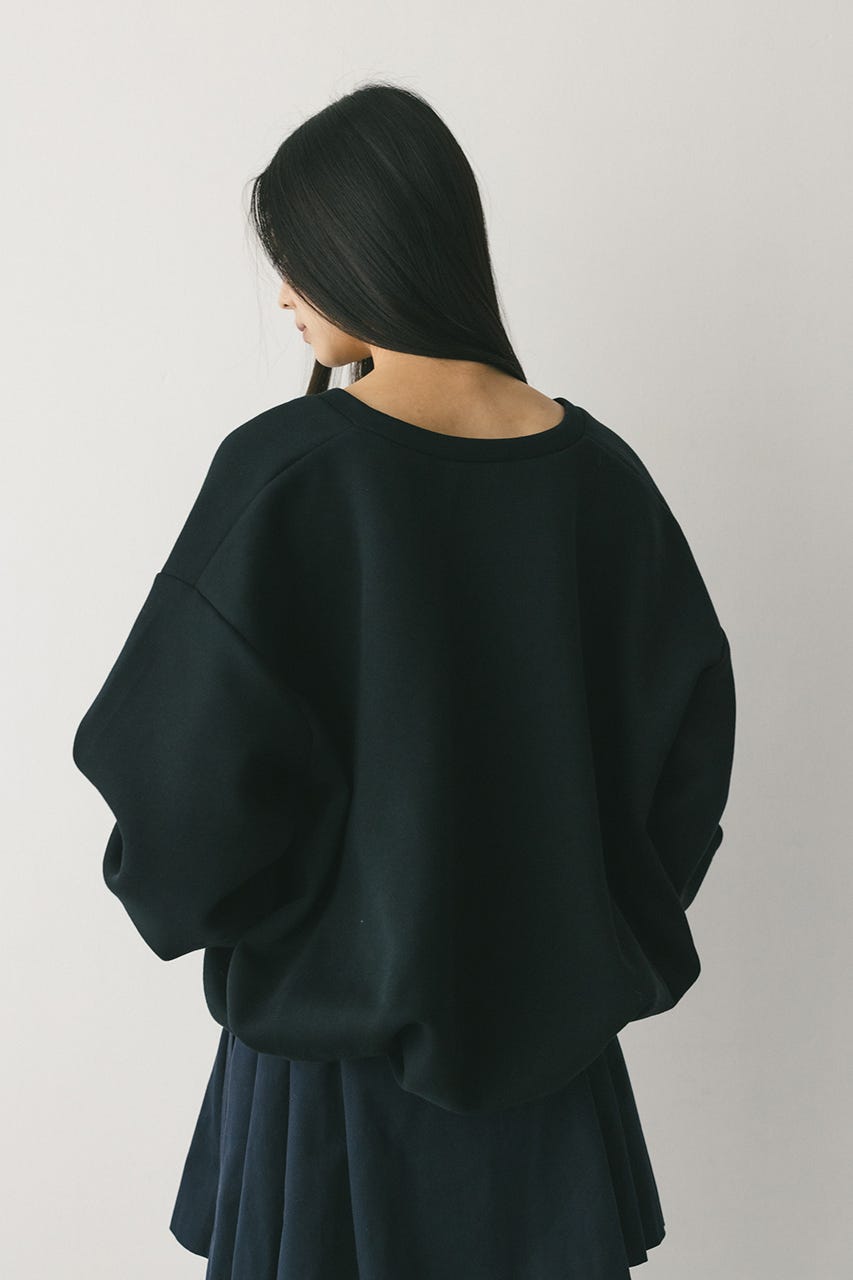 Vネックフォルムダンボールトップ BLK FREE