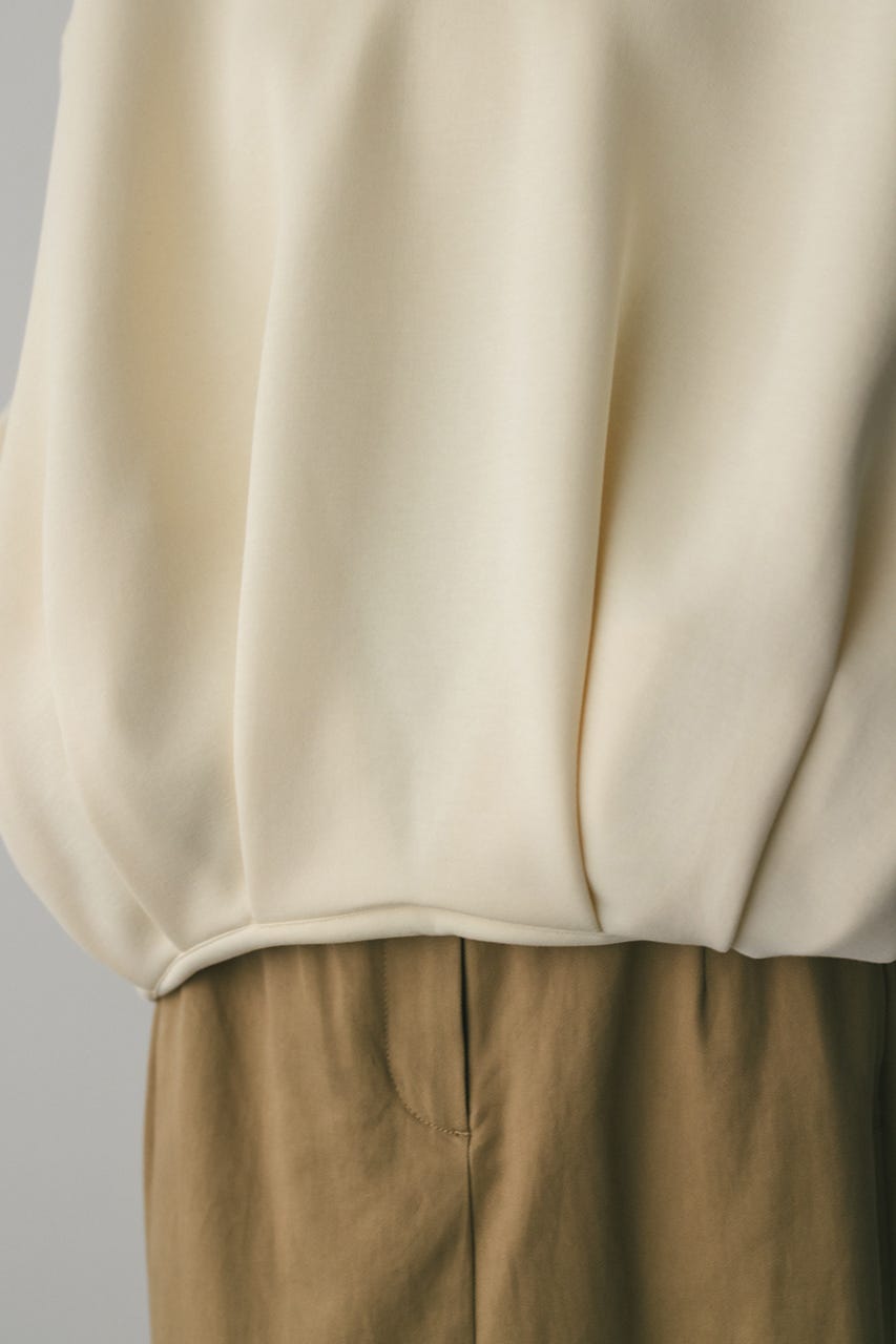 Vネックフォルムダンボールトップ IVOY FREE