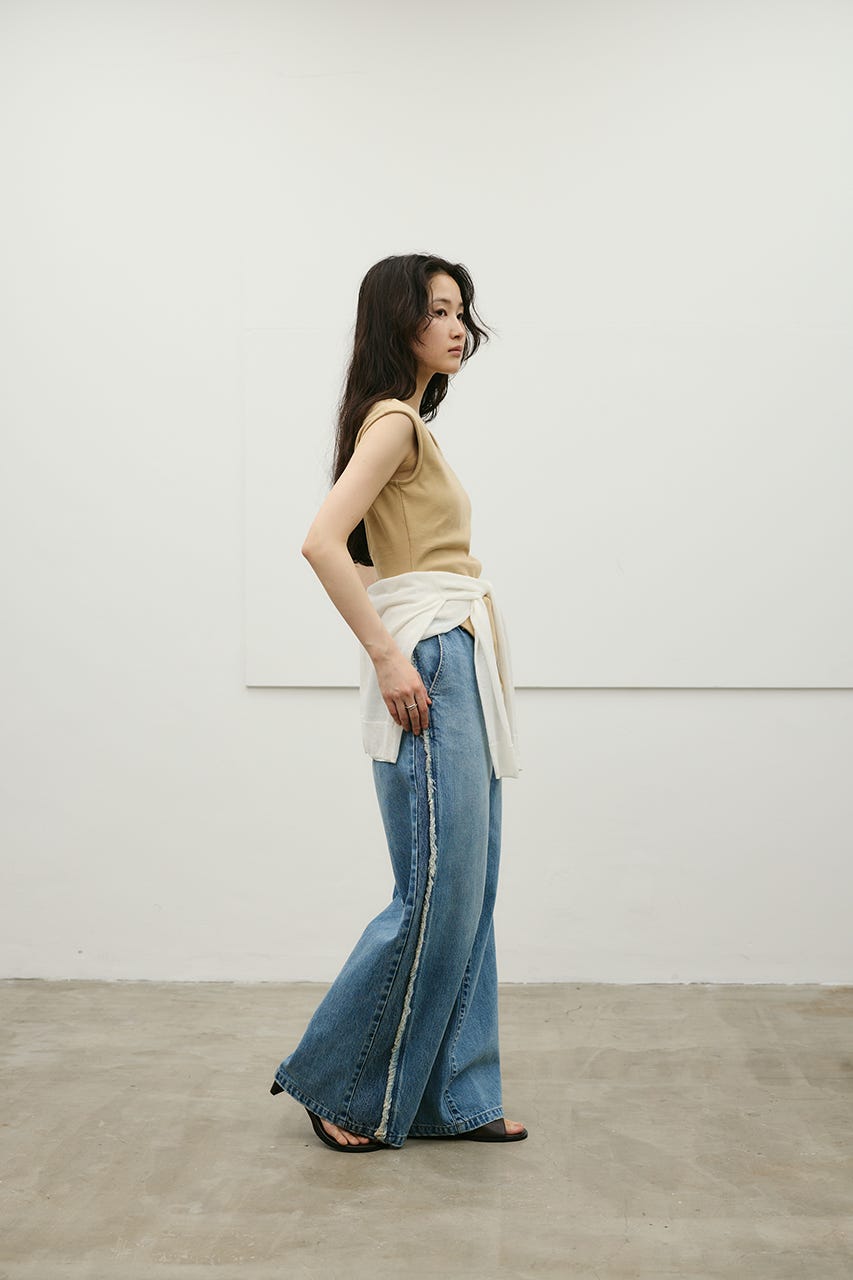 バックオープンボディスーツ BEG M