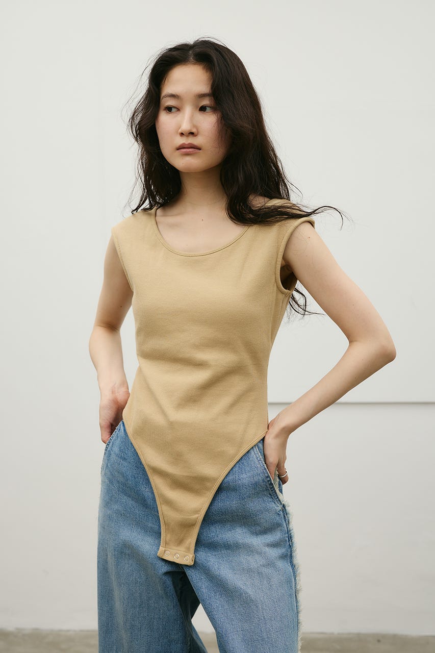 バックオープンボディスーツ BEG M