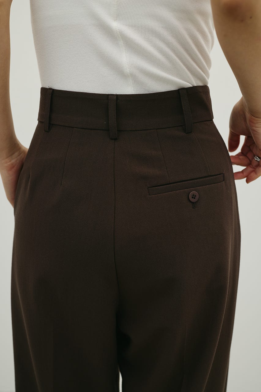 ベーシックツータックパンツ BRN S