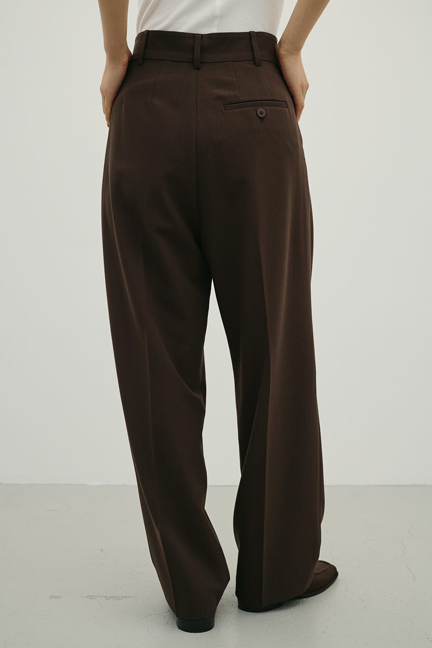 ベーシックツータックパンツ BRN S