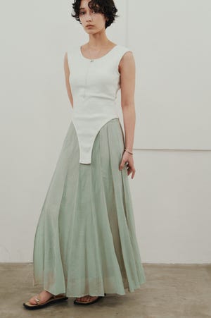 ピンタックシアースカート