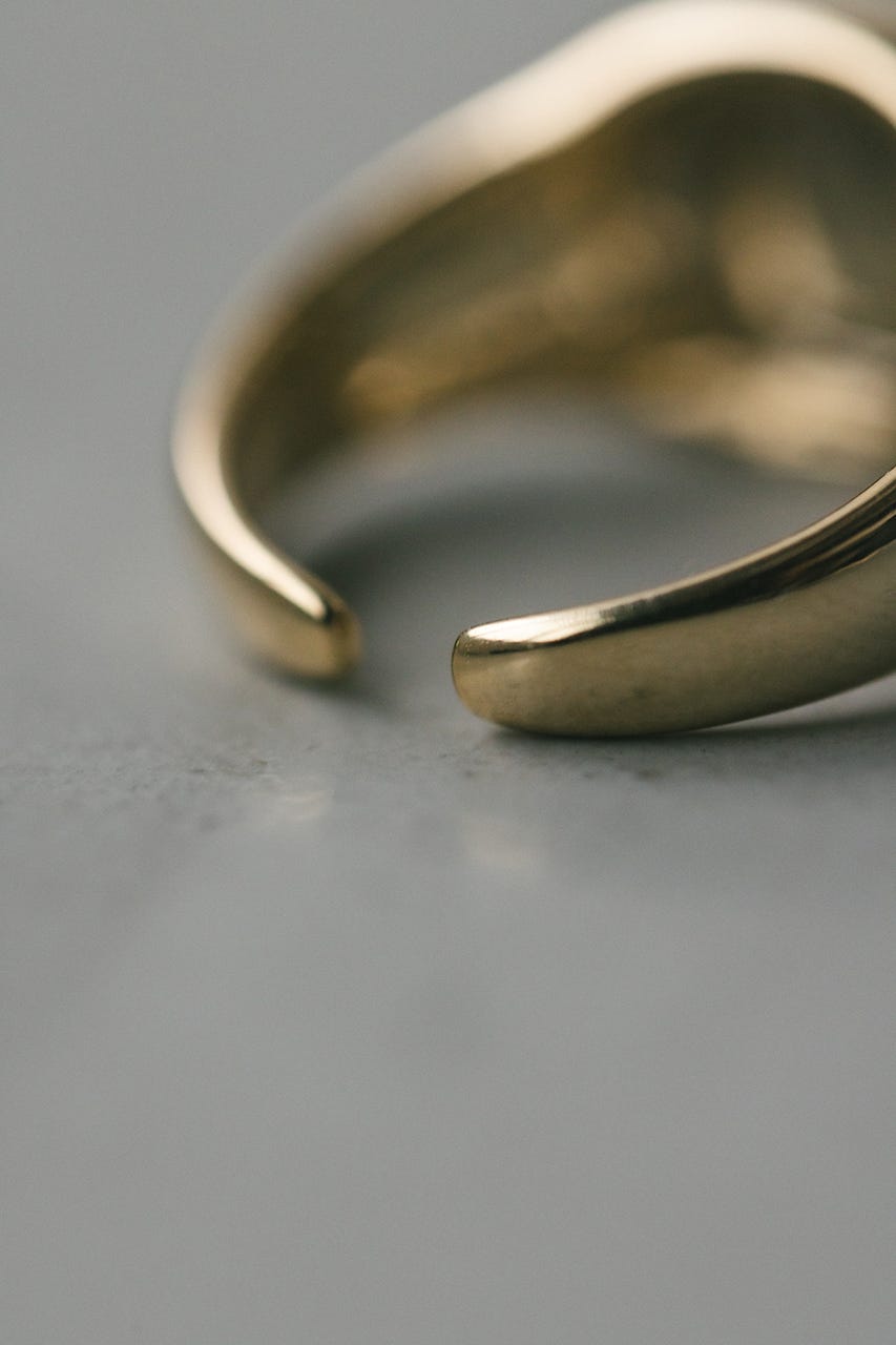 サークルシグネットリング GLD FREE