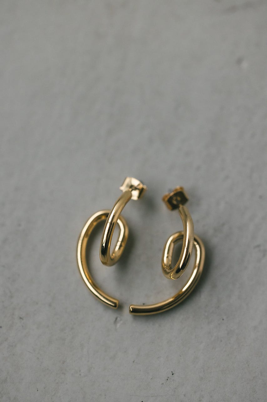 ノットラインピアス GLD FREE