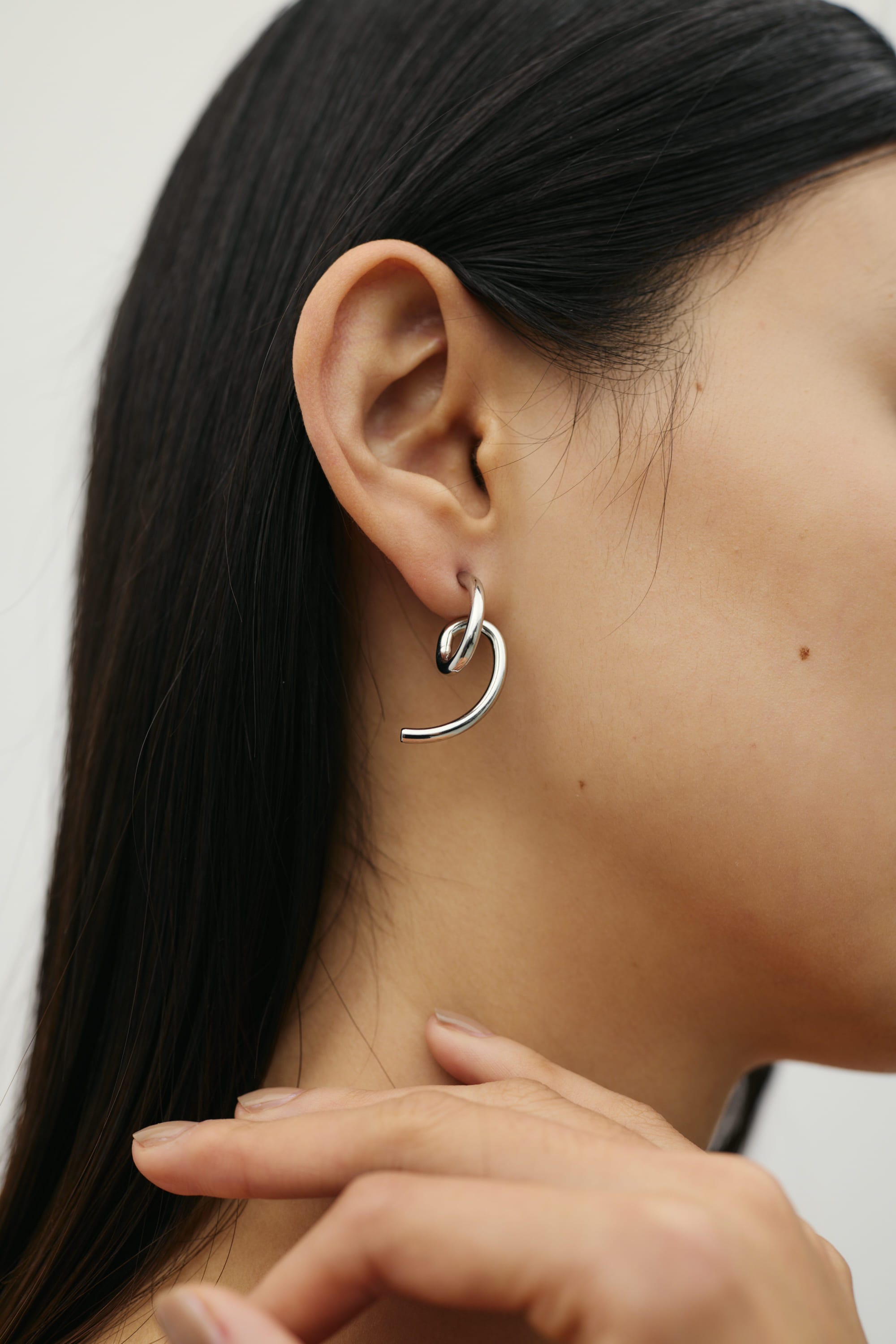 ノットラインピアス SLV FREE