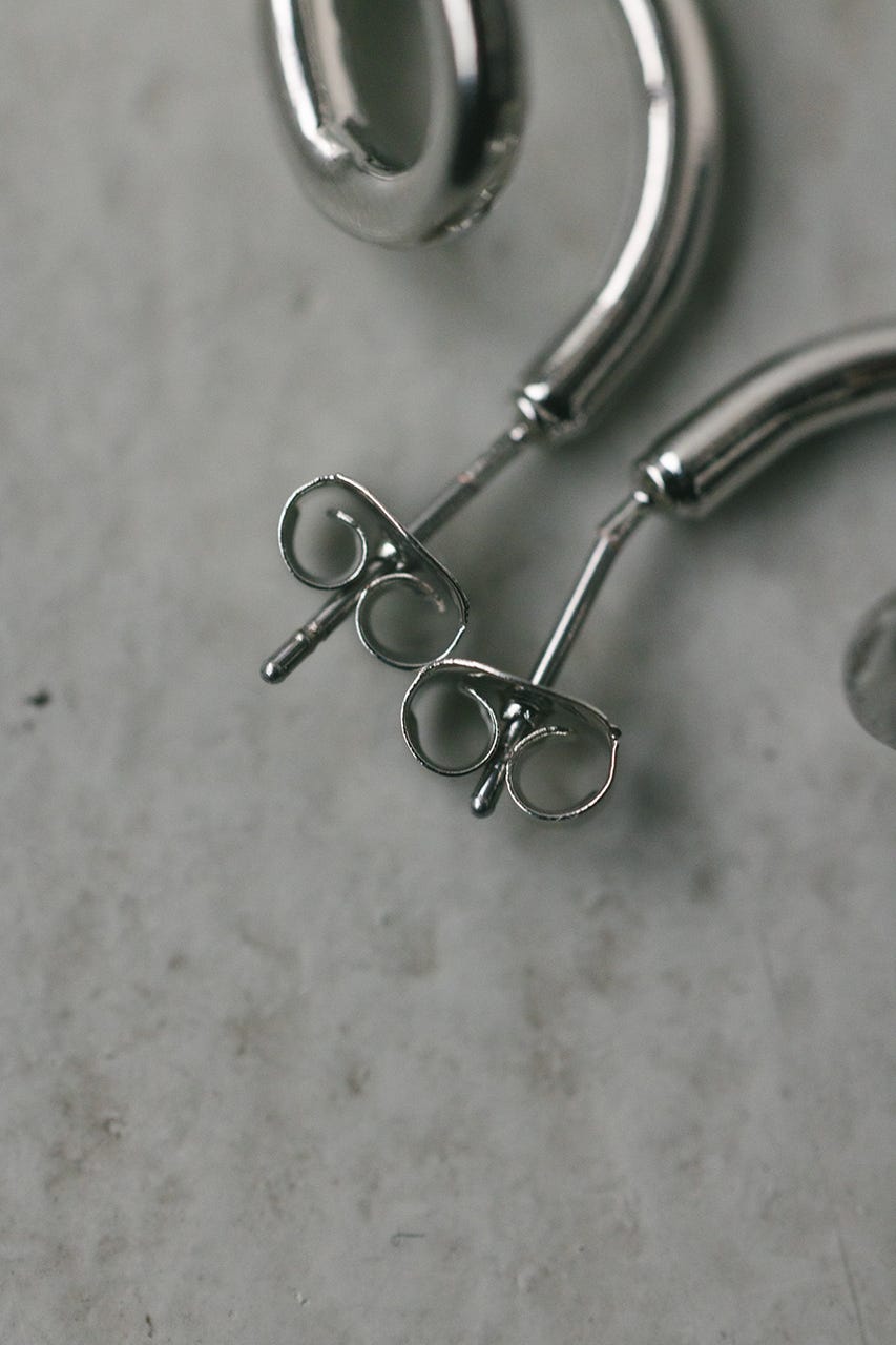 ノットラインピアス SLV FREE