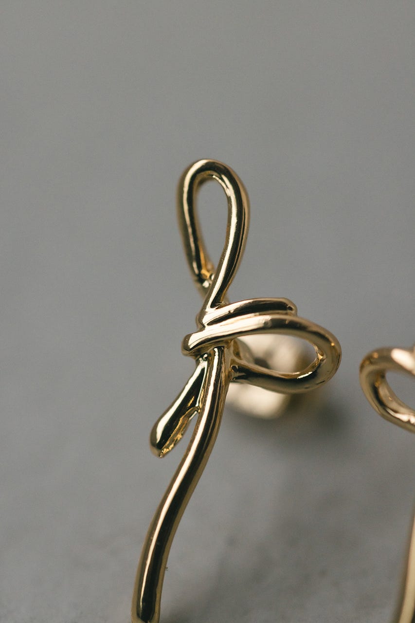 リボンピアス GLD FREE