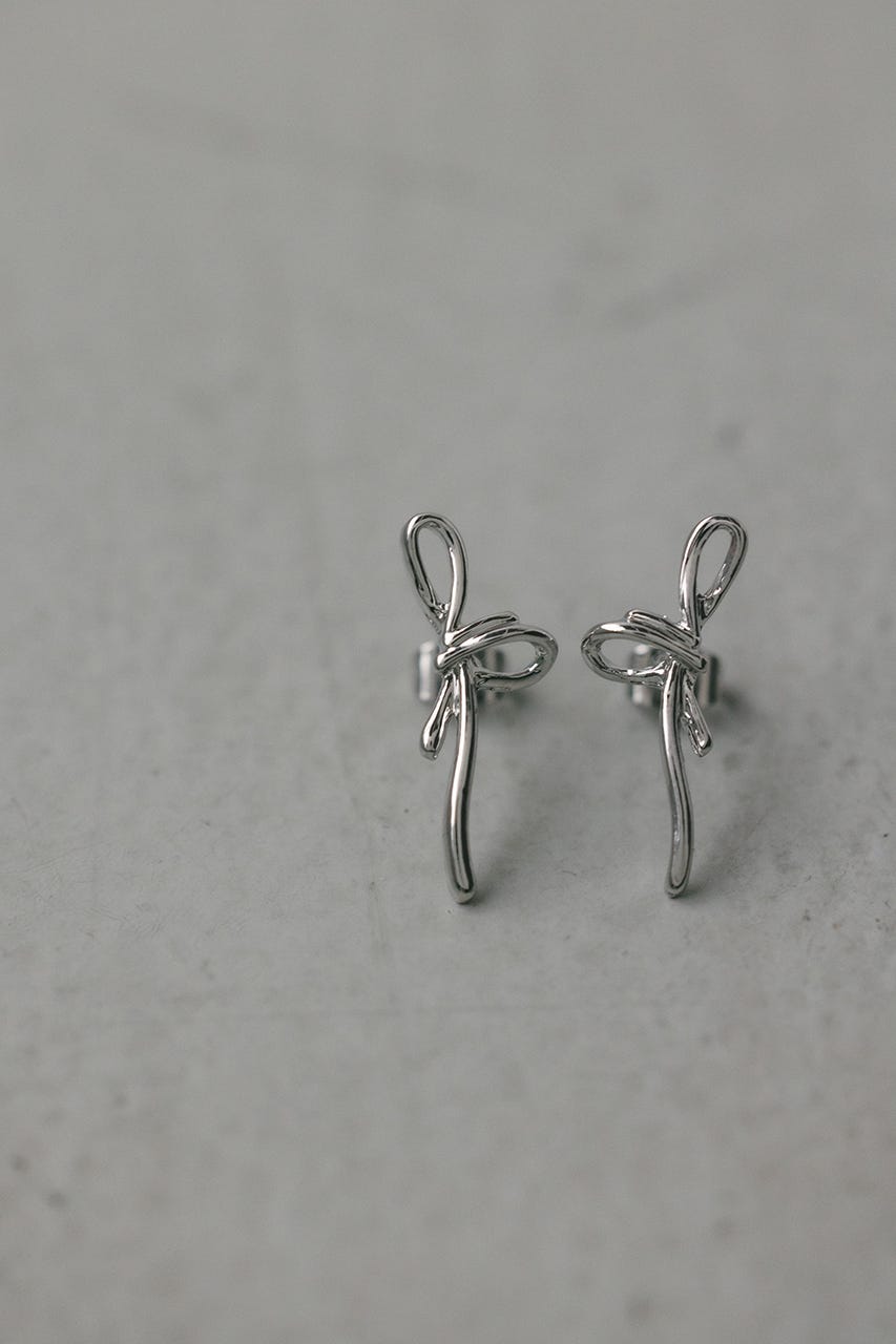 リボンピアス SLV FREE