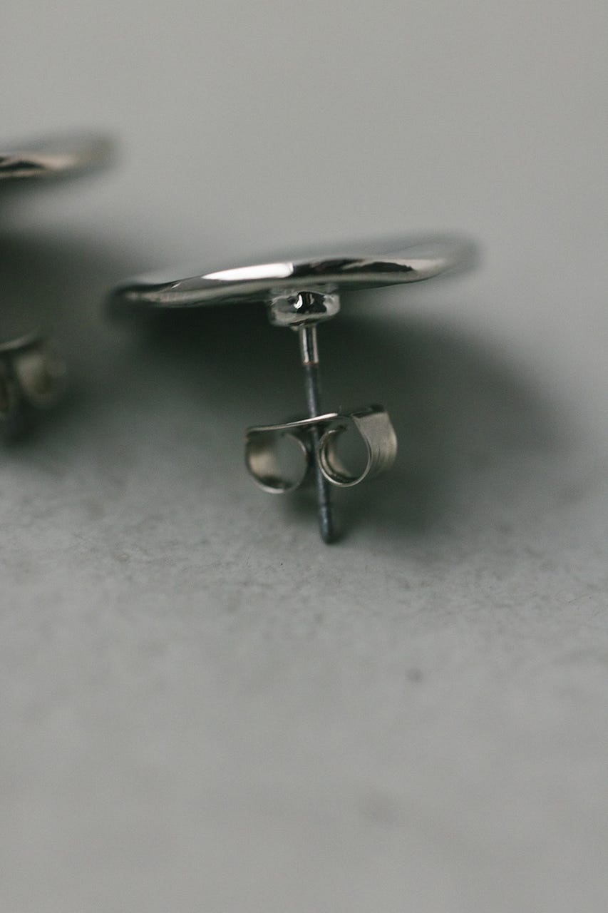 ラバフラットピアス SLV FREE