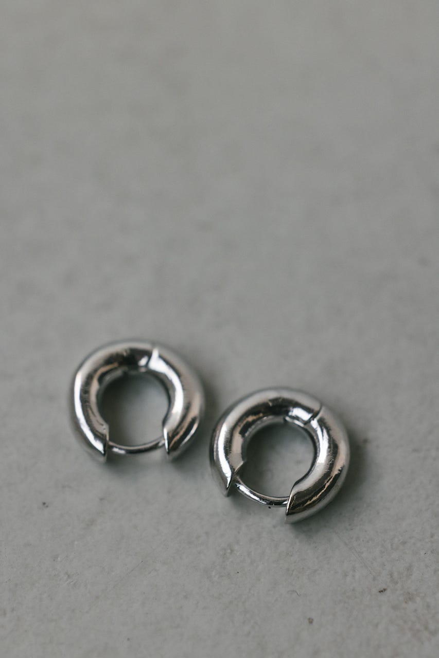 ミニマルフィットピアス SLV FREE