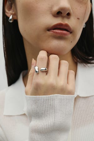 ニュアンスモチーフリング