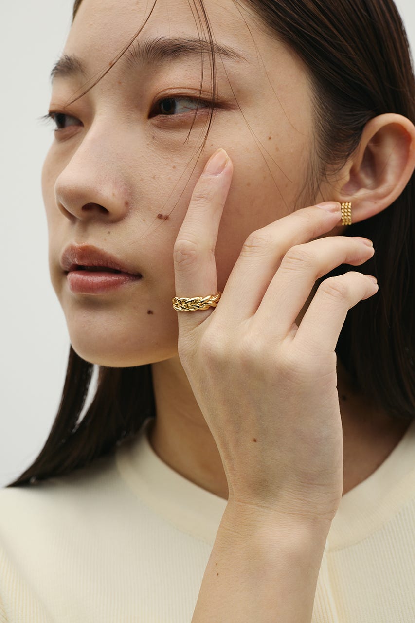 ツイストデザインリング GLD FREE