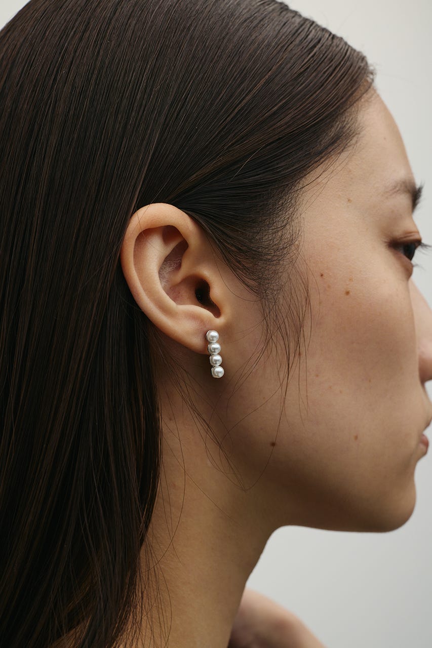 イミテーションパールピアス SLV FREE