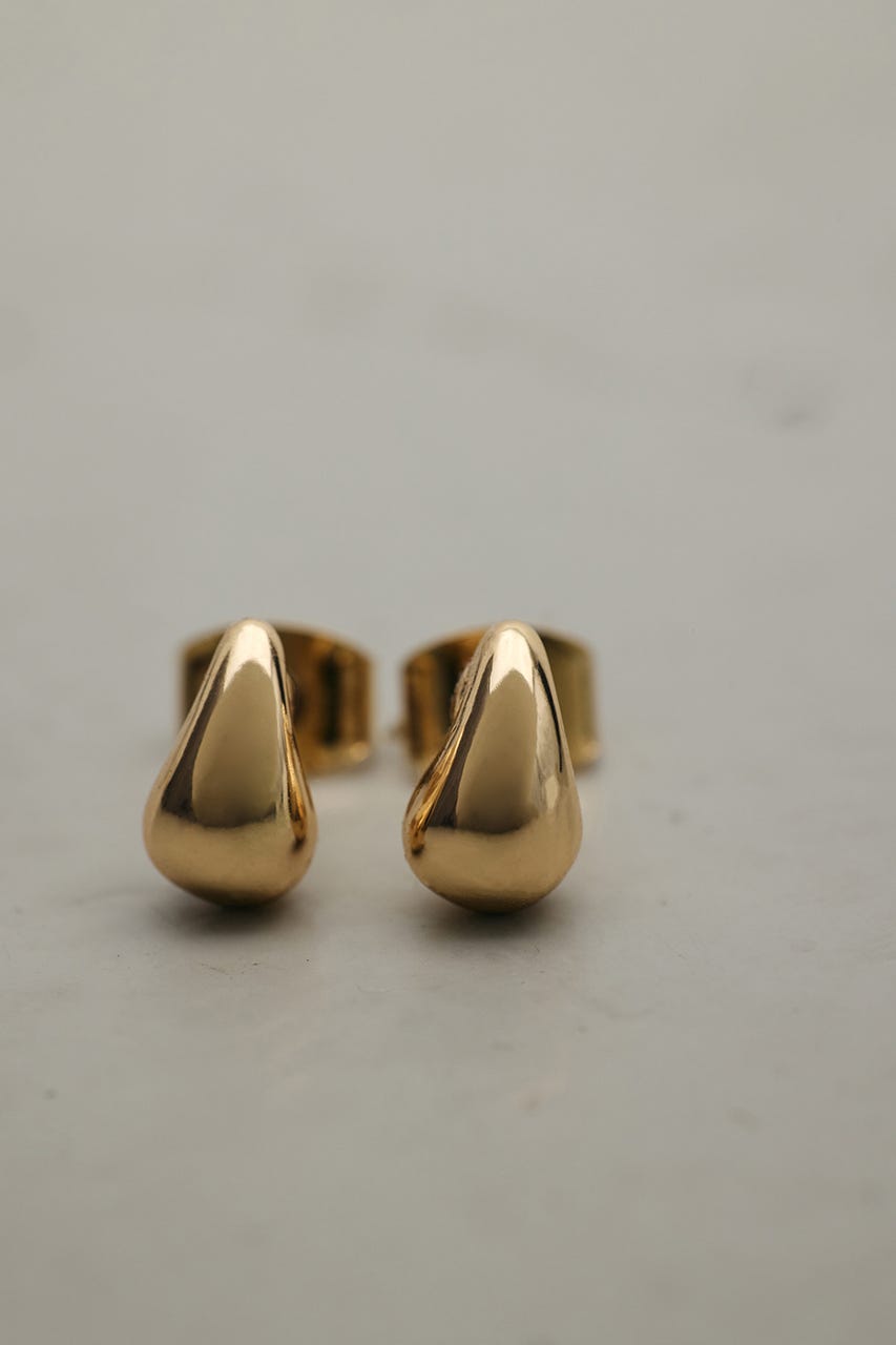 ミニマムドロップピアス GLD FREE