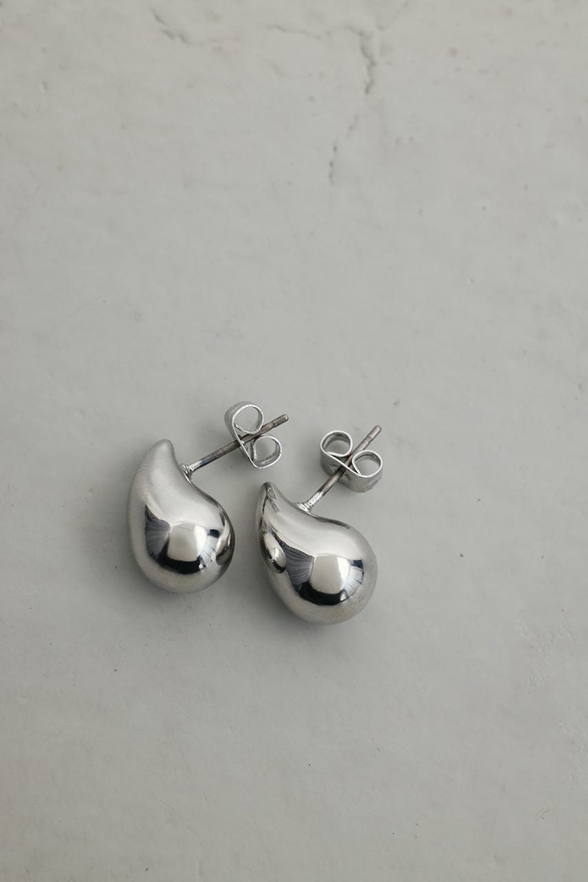 ドロップモチーフピアス SLV FREE