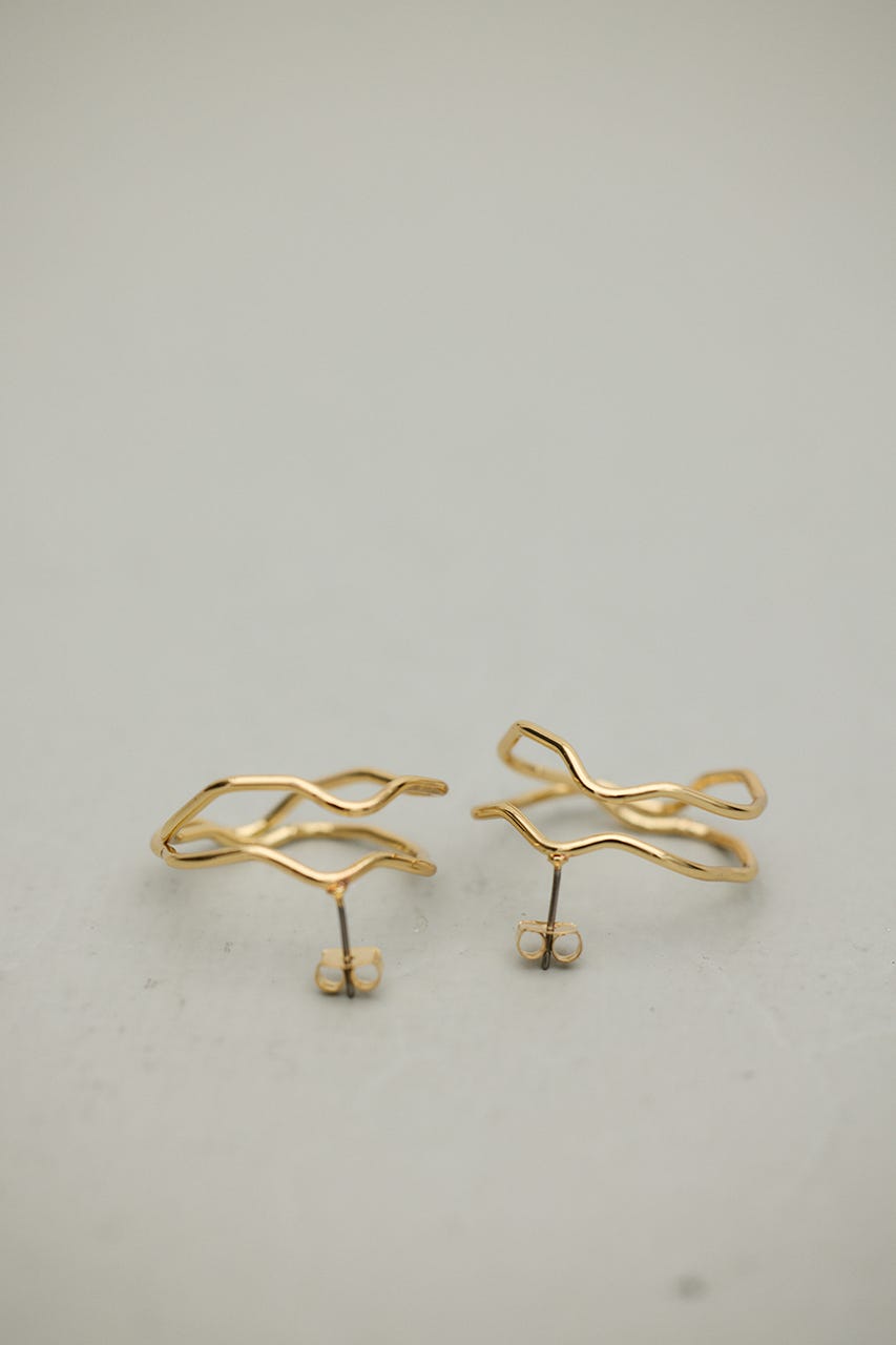 クロスウェーブピアス GLD FREE