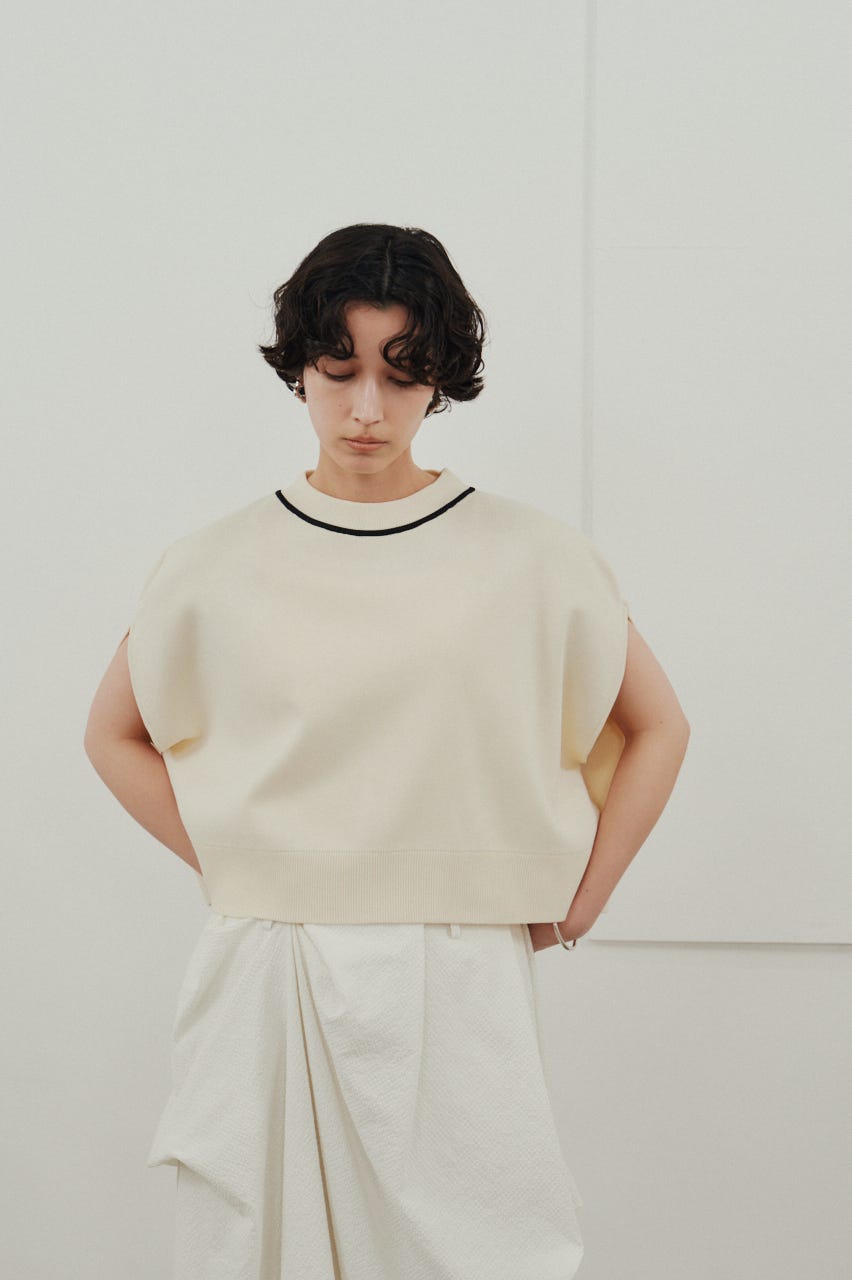 パイピングニットトップ WHT FREE