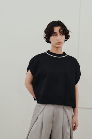 パイピングニットトップ