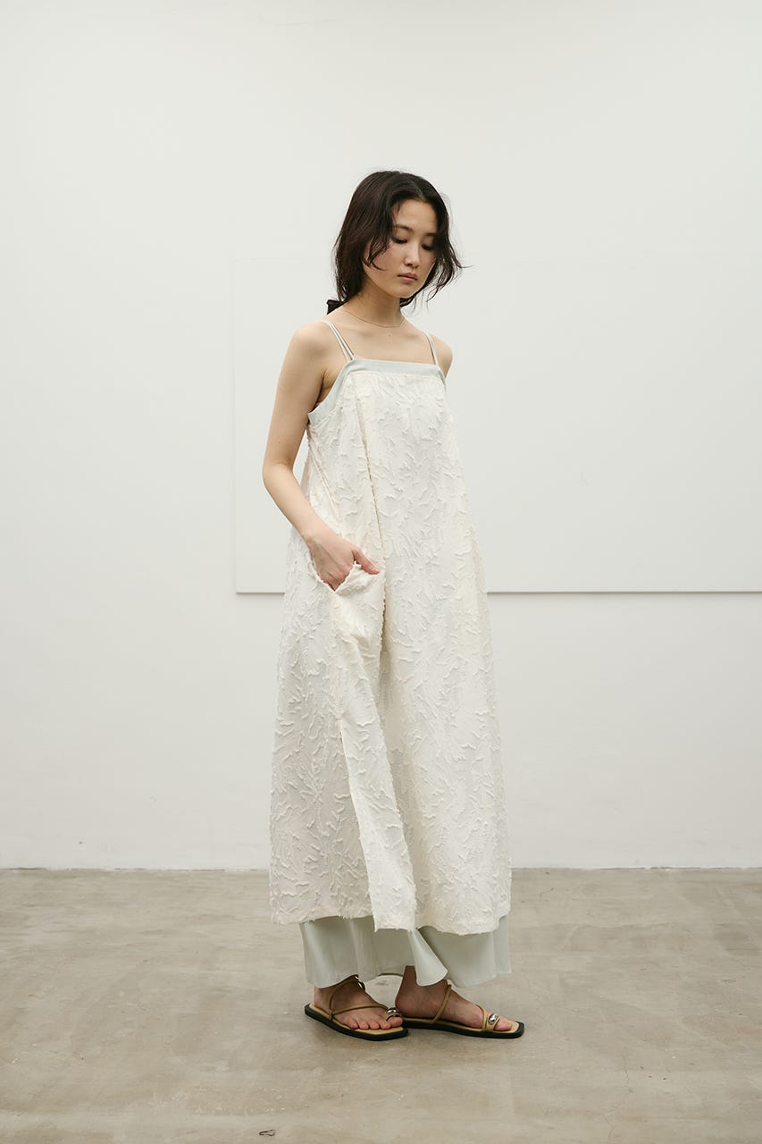 フラワーレースキャミワンピース IVOY M