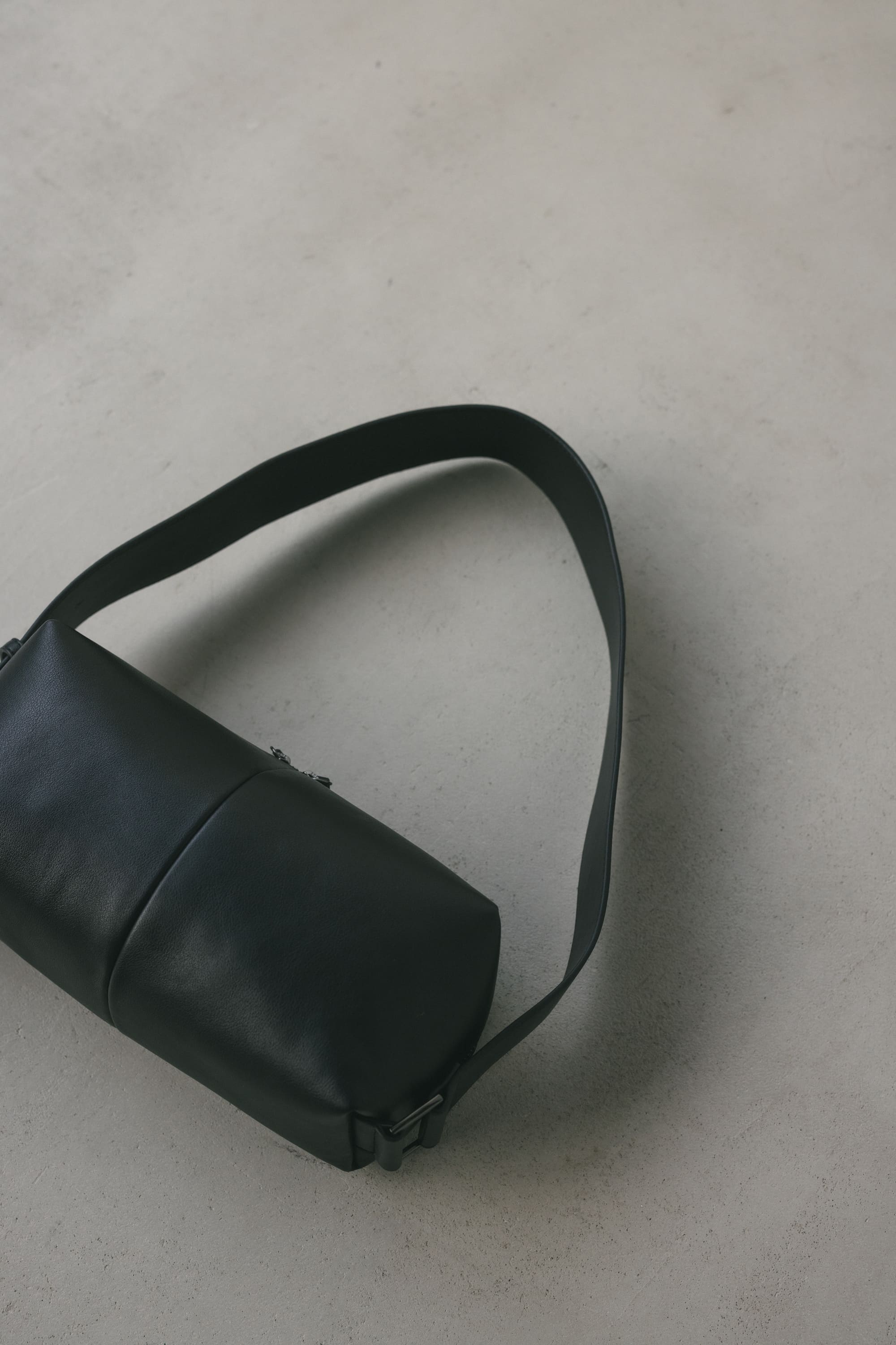 ワイドベルトスクエアバッグ BLK FREE