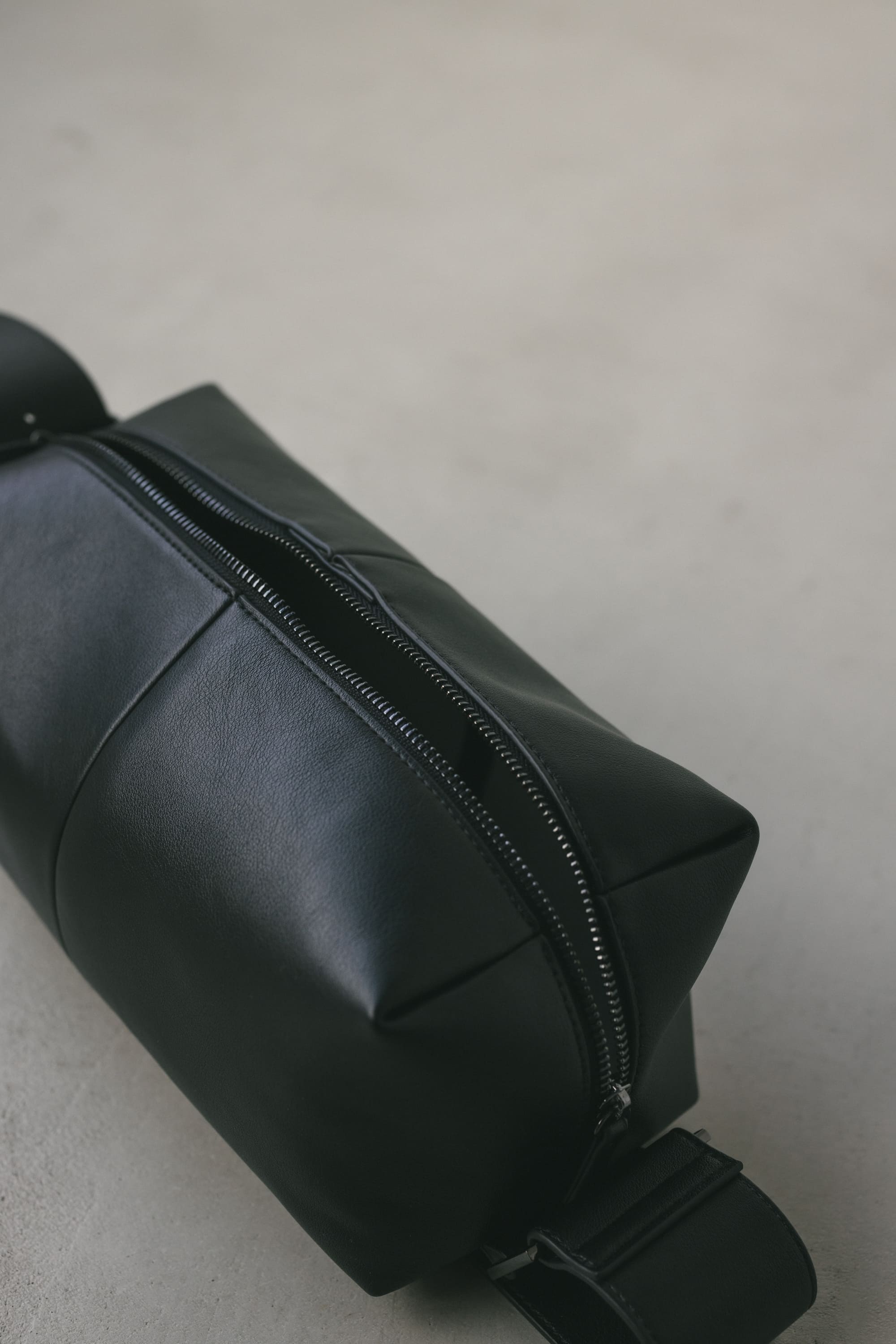 ワイドベルトスクエアバッグ BLK FREE